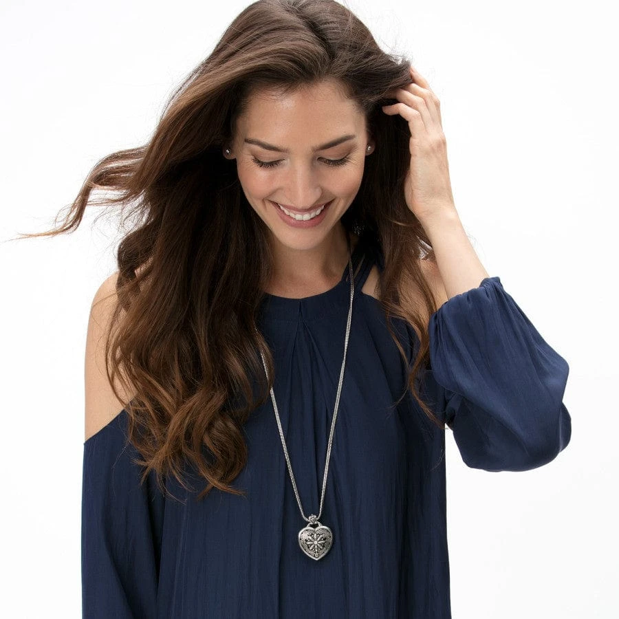 Floral Heart Locket Necklace 7 Floral Heart Locket Necklace - Image 5