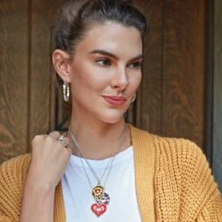 Simply Charming Dignity Necklace 9 Simply Charming Dignity Necklace -Fashion Accessories Store simply charming dignity necklace gold blue 3