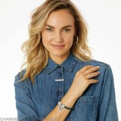 Starflakes Bead -Fashion Accessories Store starflakes bead silver white 3 2dda9b3c 35c0 4979 9eb8 81d3df38cbf3