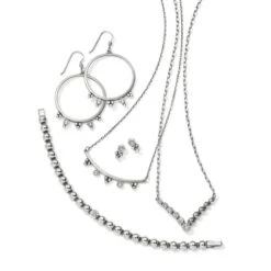 Twinkle Granulation V Necklace -Fashion Accessories Store twinkle granulation v necklace silver 2