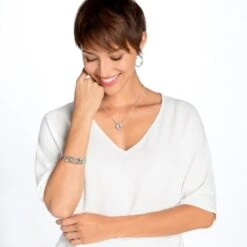 Twinkle Round Bangle 7 Twinkle Round Bangle -Fashion Accessories Store twinkle round bangle silver 2